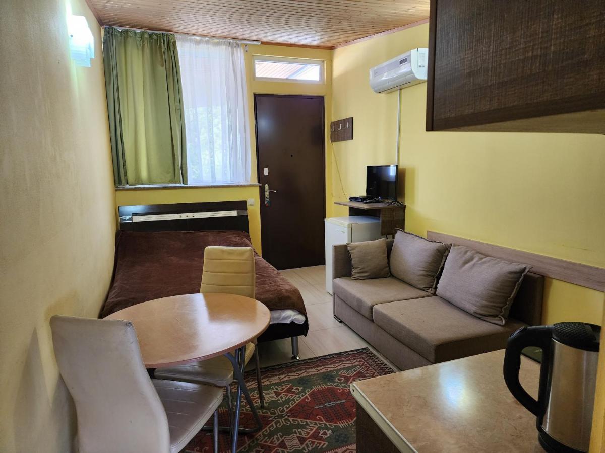 Apart-Hotel Gala In The Center Of Tbilisi Exterior foto